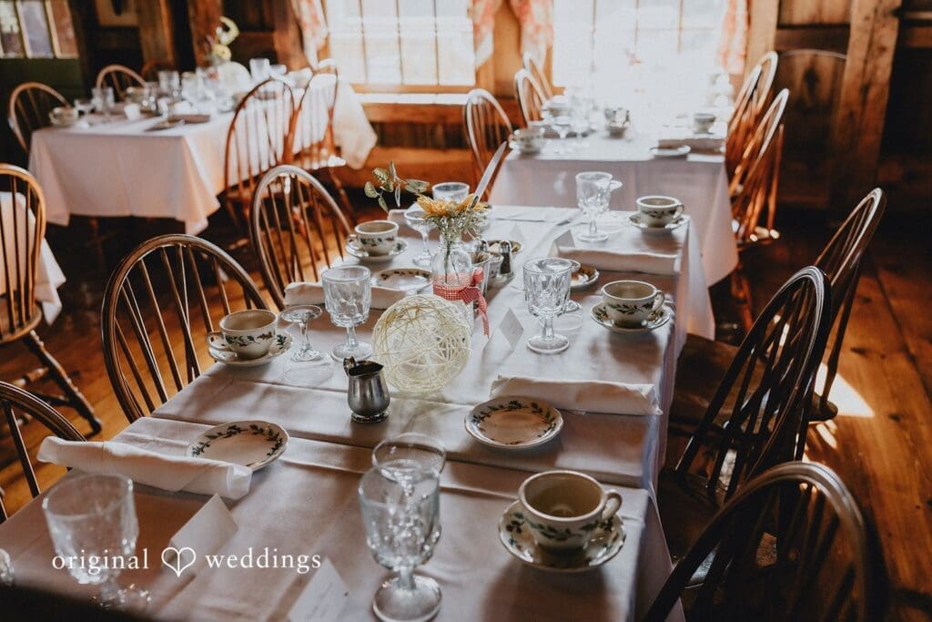 Lucas + Cheylianne Salem Cross Inn Wedding // Cheylianne & Lucas -