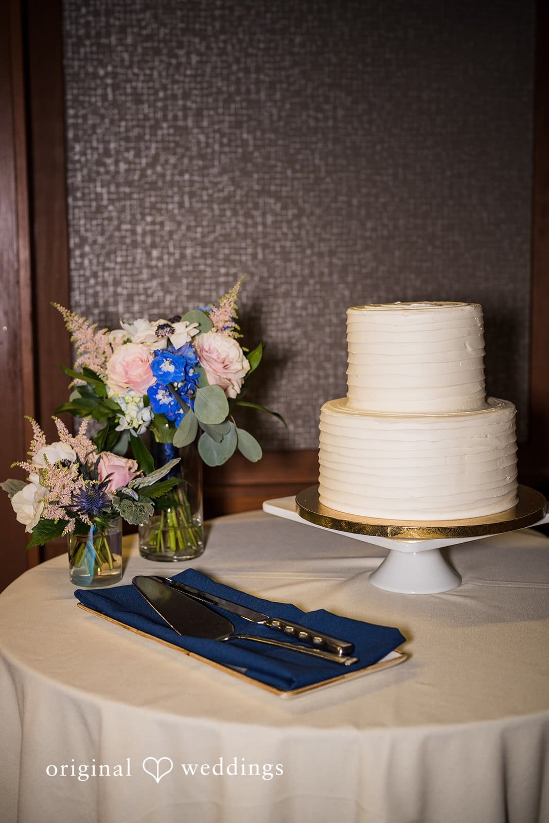 Salish Lodge and Spa Wedding // Leah & John -