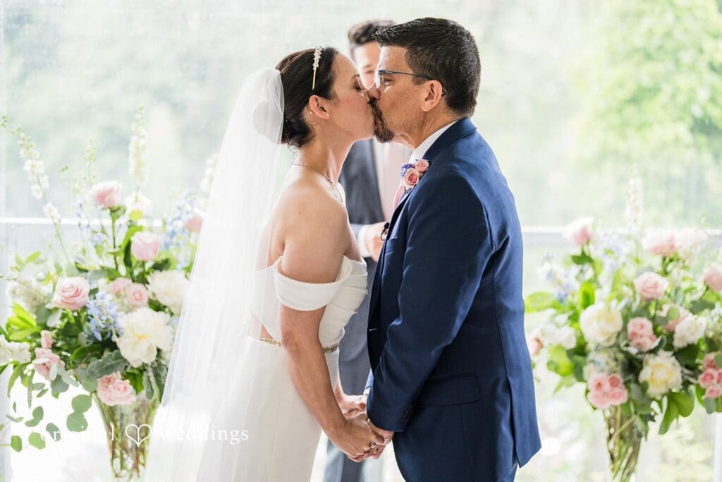 Salish Lodge and Spa Wedding // Leah & John -