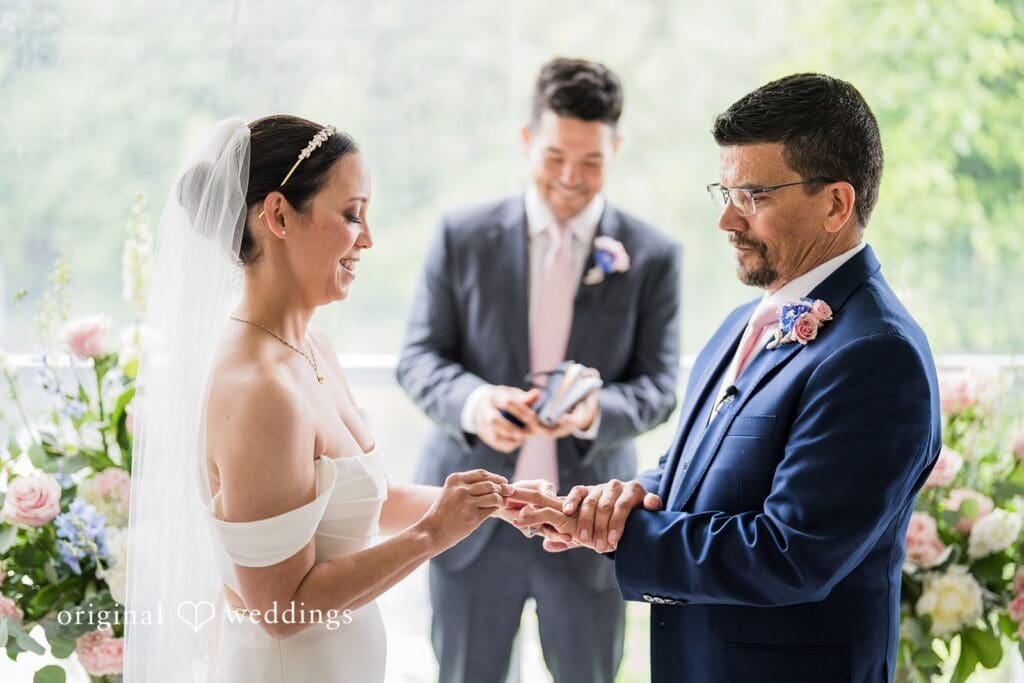 Salish Lodge and Spa Wedding // Leah & John -