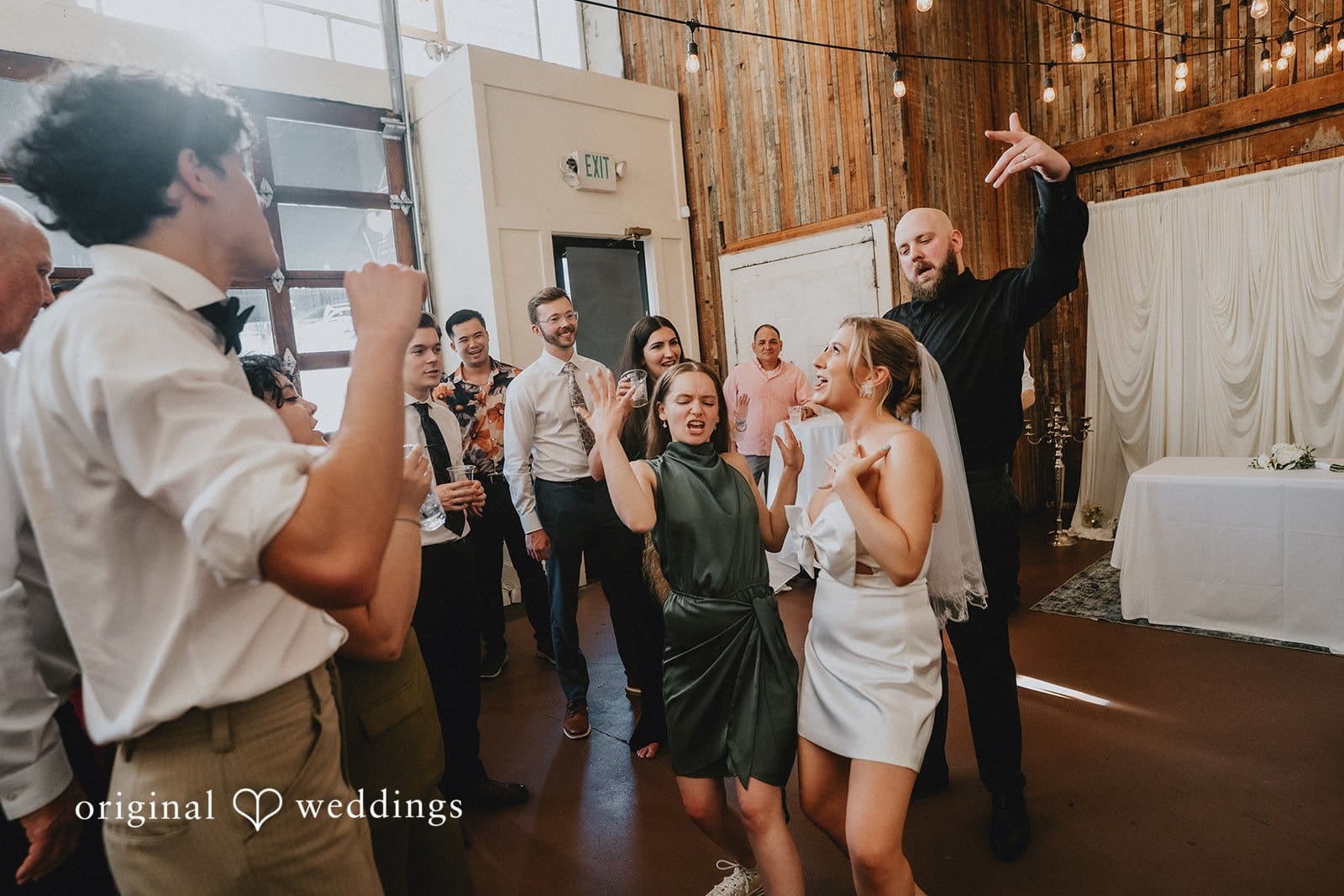 Sole Repair Shop Wedding // Clara & Connor -