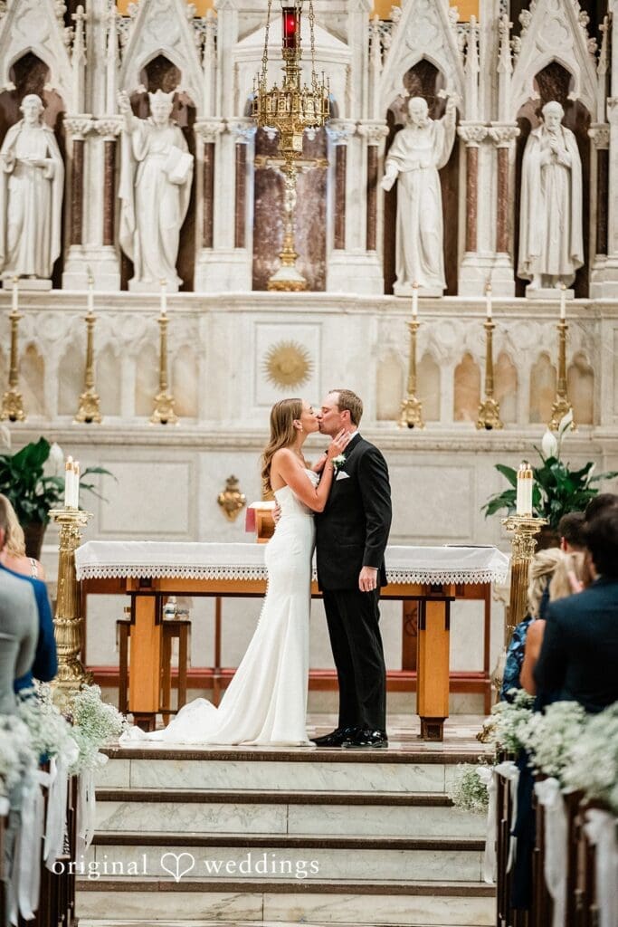 The Transept Wedding // Hannah & Jack -