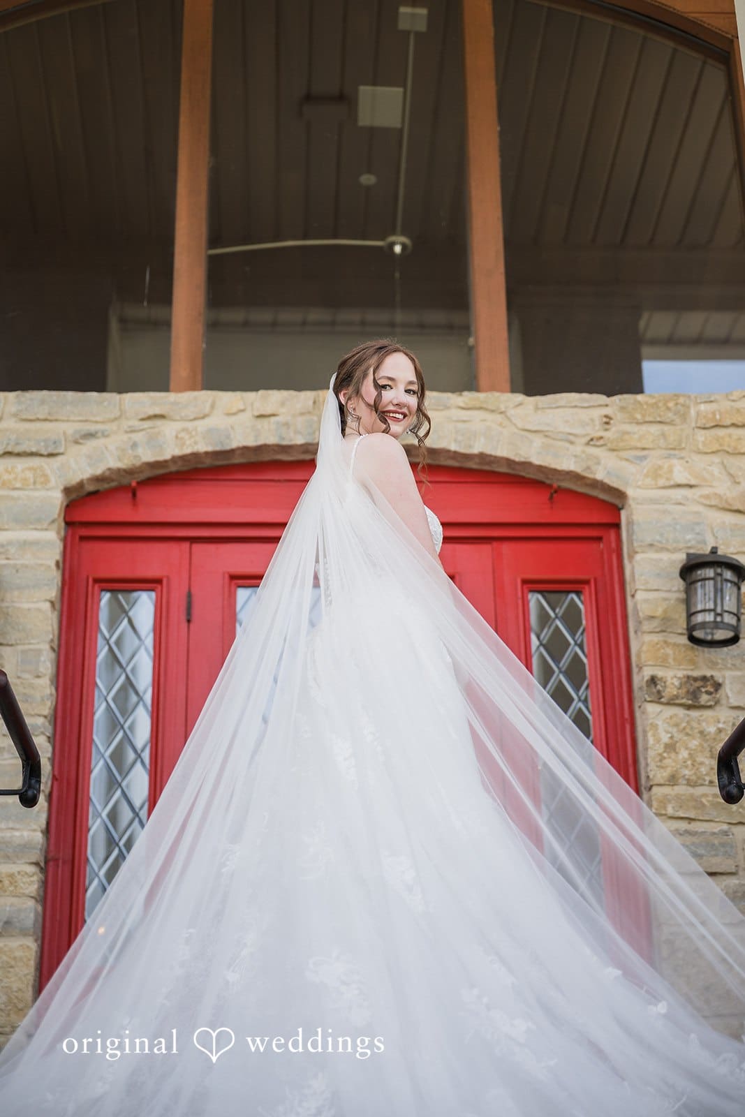 Valley of the Eagles Wedding // Kailey & Riley -