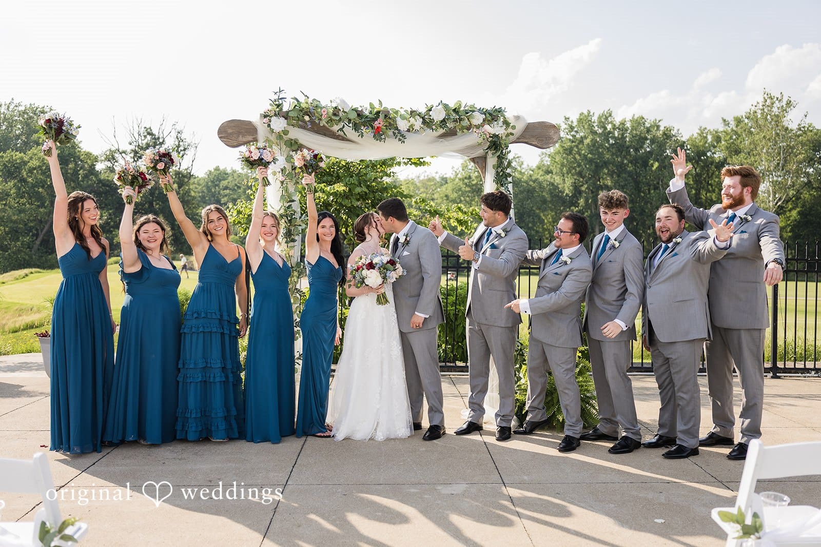 Valley of the Eagles Wedding // Kailey & Riley -