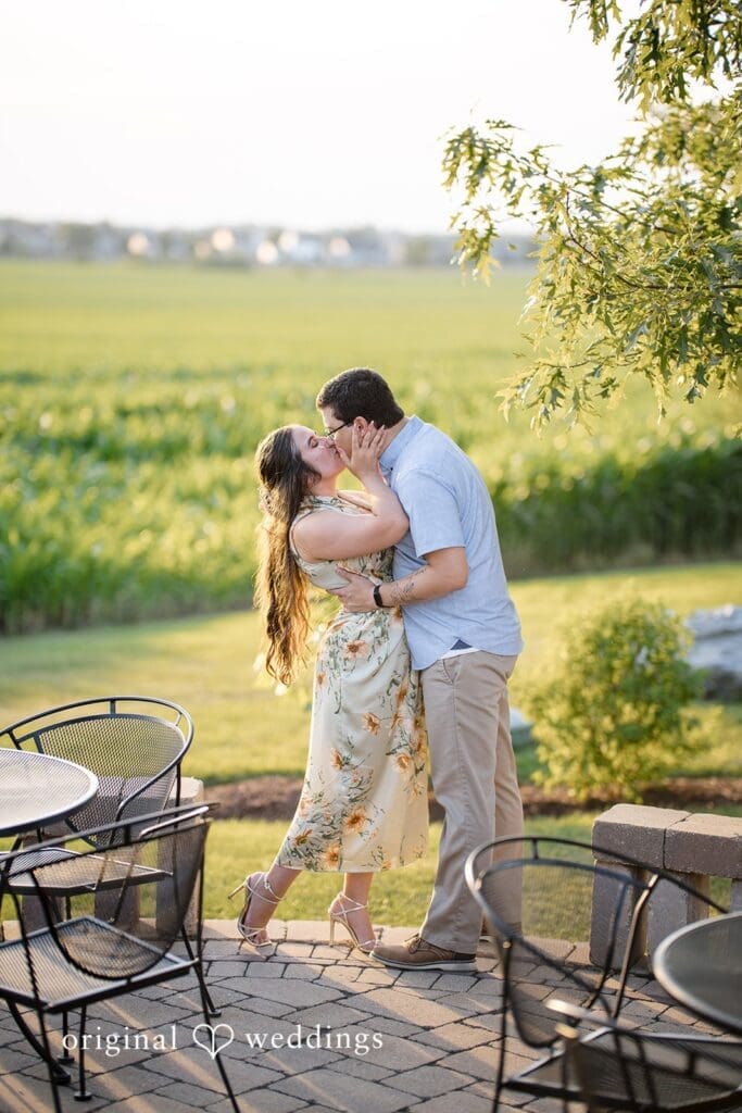 BEST Places for Engagement Photos in Chicago -