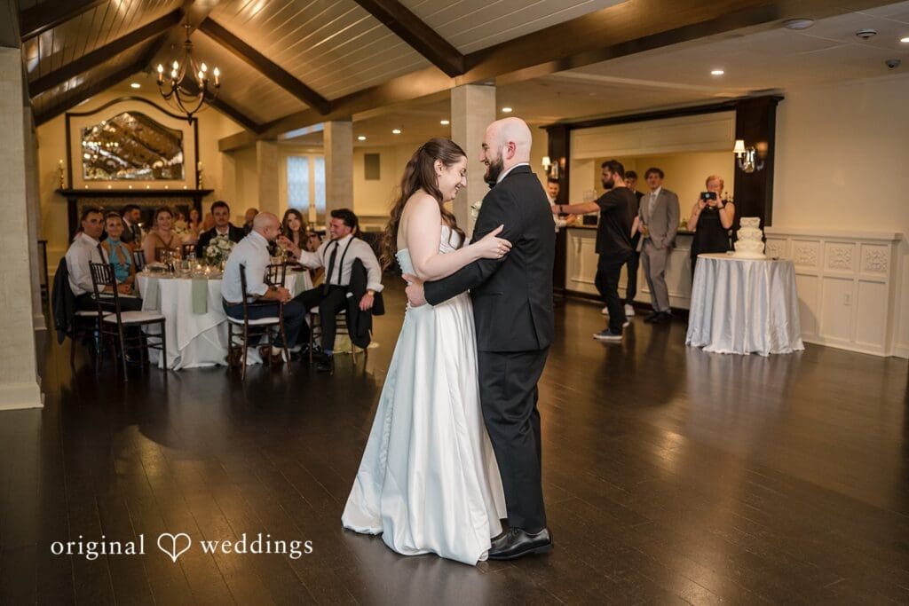 Villa at Ridder Country Club Wedding // Kayla & Jackson -