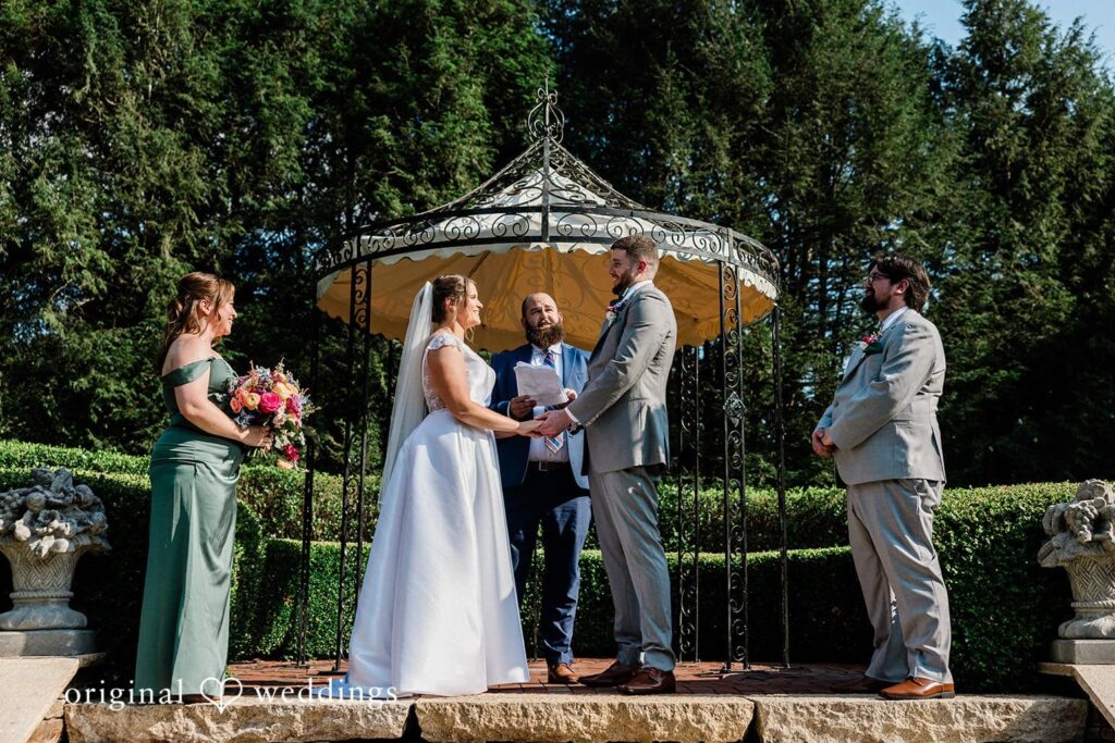 Wickham Park Wedding // Corey & Stacey -