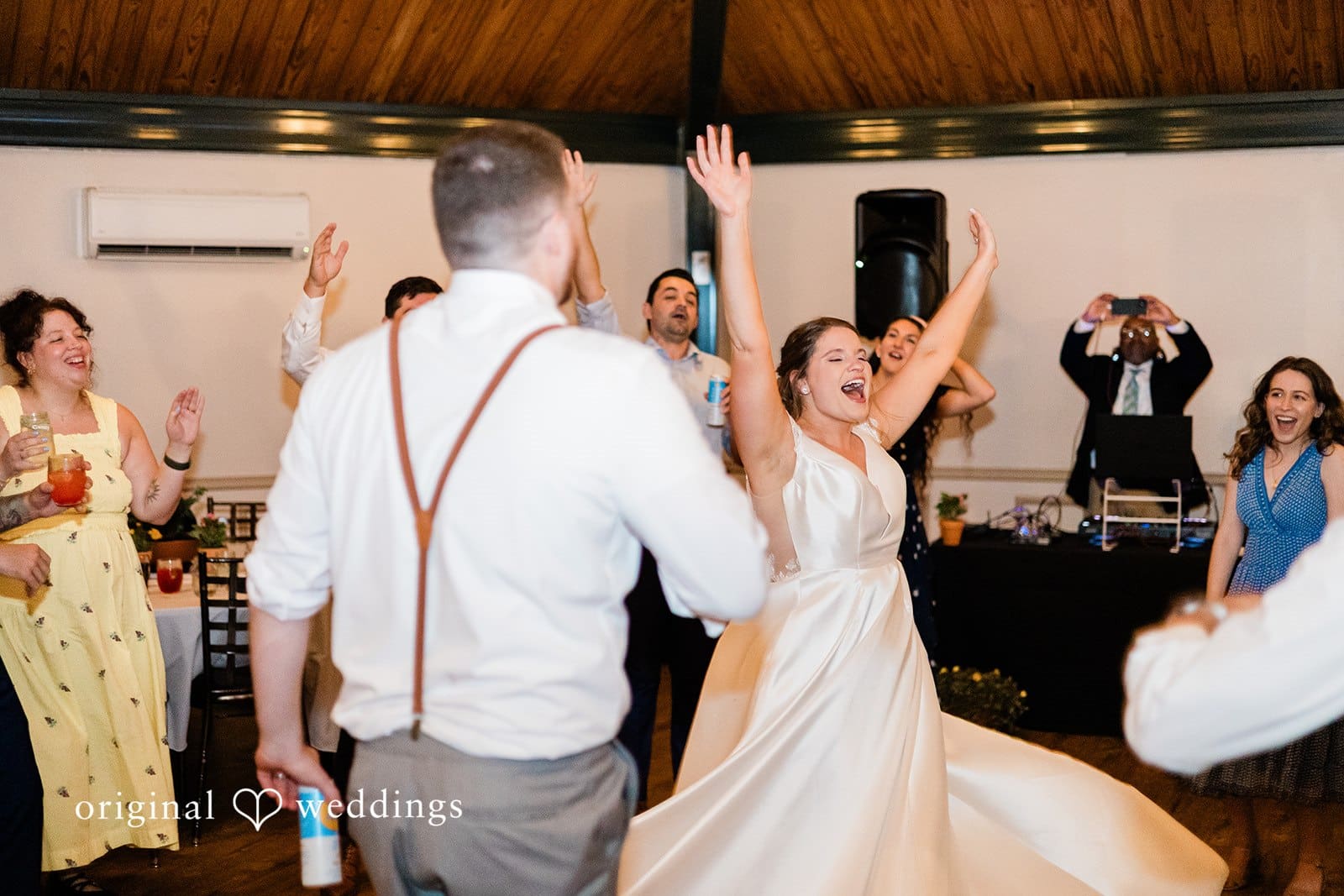 Wickham Park Wedding // Corey & Stacey -
