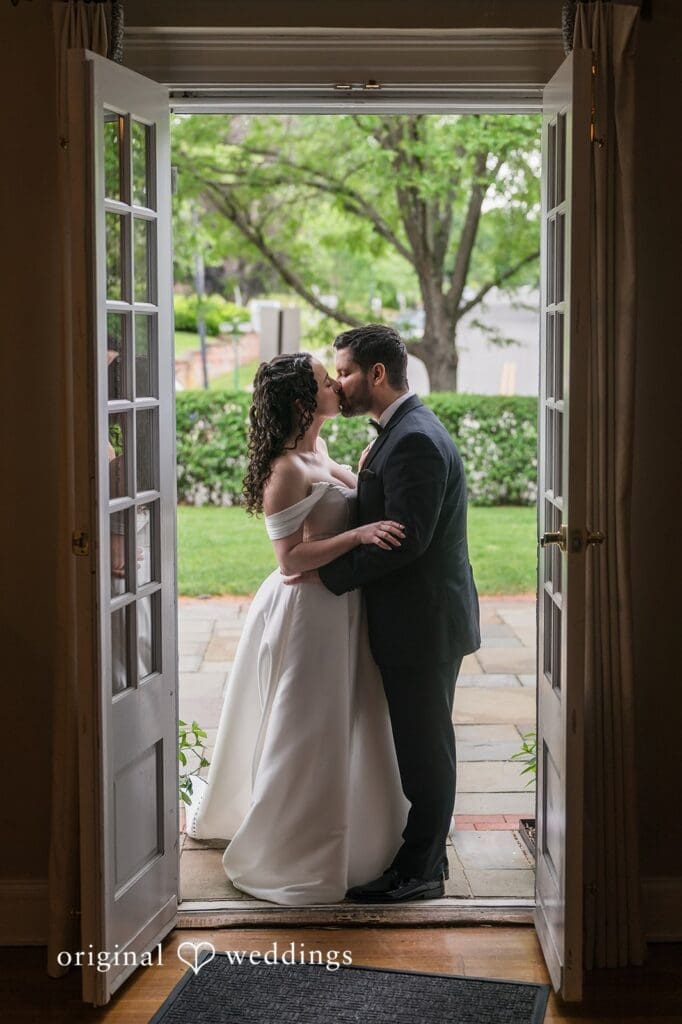 Julia + Thiago Women's Club Glen Ridge Wedding // Julia & Thiago -