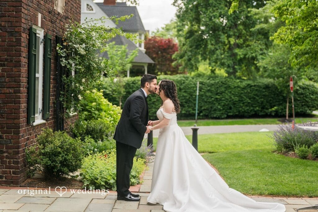 Julia + Thiago Women's Club Glen Ridge Wedding // Julia & Thiago -