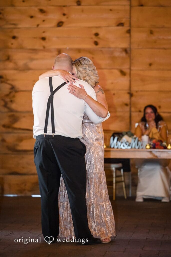 Caitlyn + Adam Blissful Meadows Golf Club Wedding // Caitlyn & Adam -