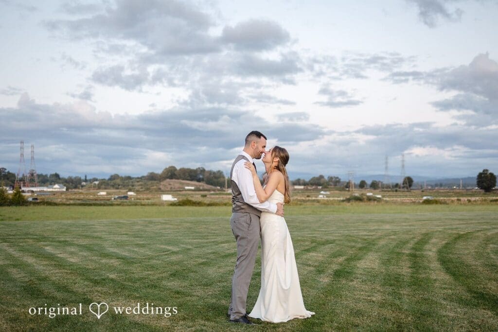 Fiddlers Bluff Wedding // McKenzie & Joseph -