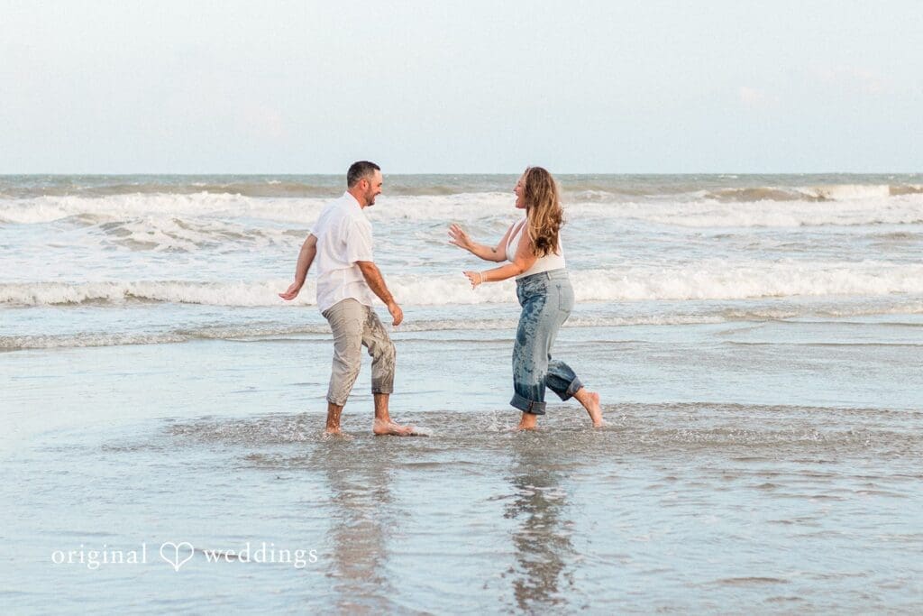Alex + Courtney Folly Beach Engagement // Alex & Courtney -
