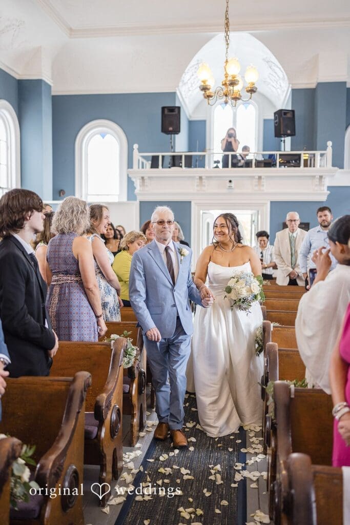 Hood Canal Vista Pavilion Wedding // Maria Clara & Michael -