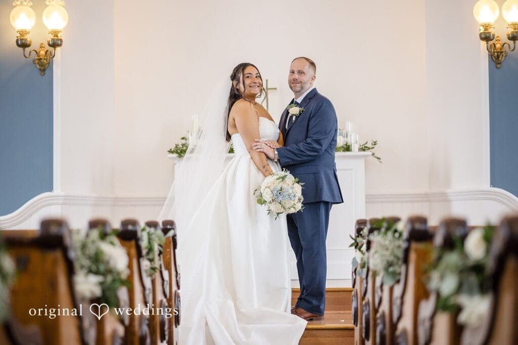 Hood Canal Vista Pavilion Wedding // Maria Clara & Michael -