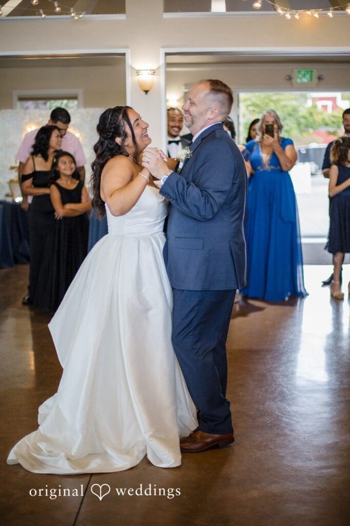 Hood Canal Vista Pavilion Wedding // Maria Clara & Michael -