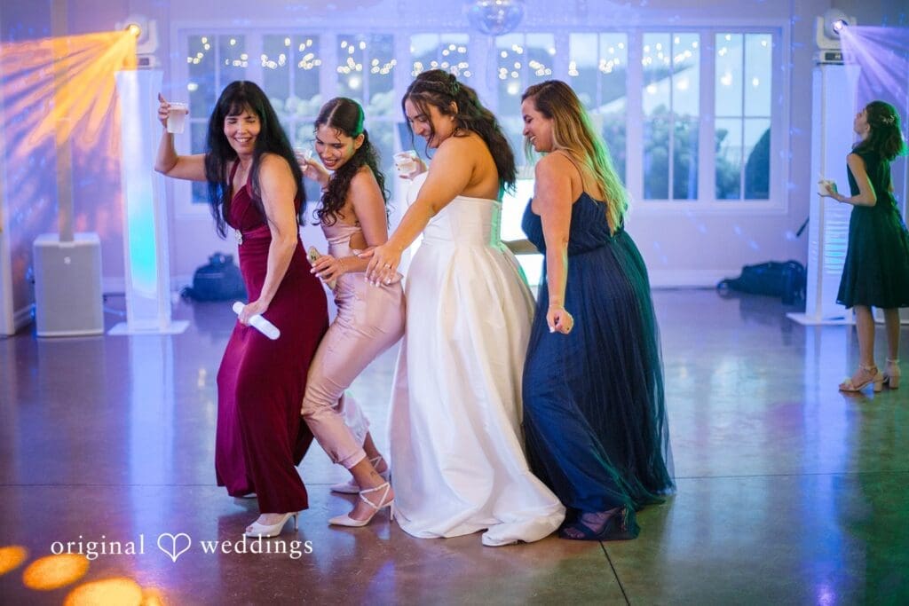 Hood Canal Vista Pavilion Wedding // Maria Clara & Michael -