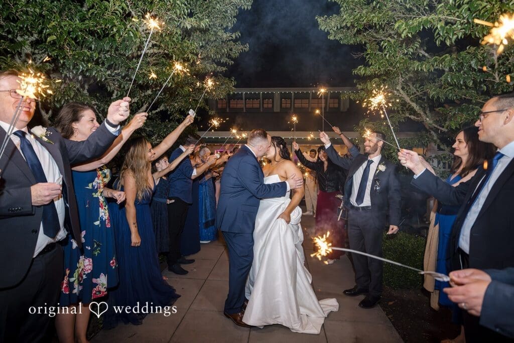 Hood Canal Vista Pavilion Wedding // Maria Clara & Michael -