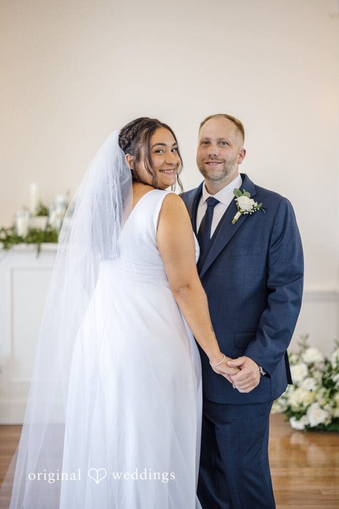 Hood Canal Vista Pavilion Wedding // Maria Clara & Michael -
