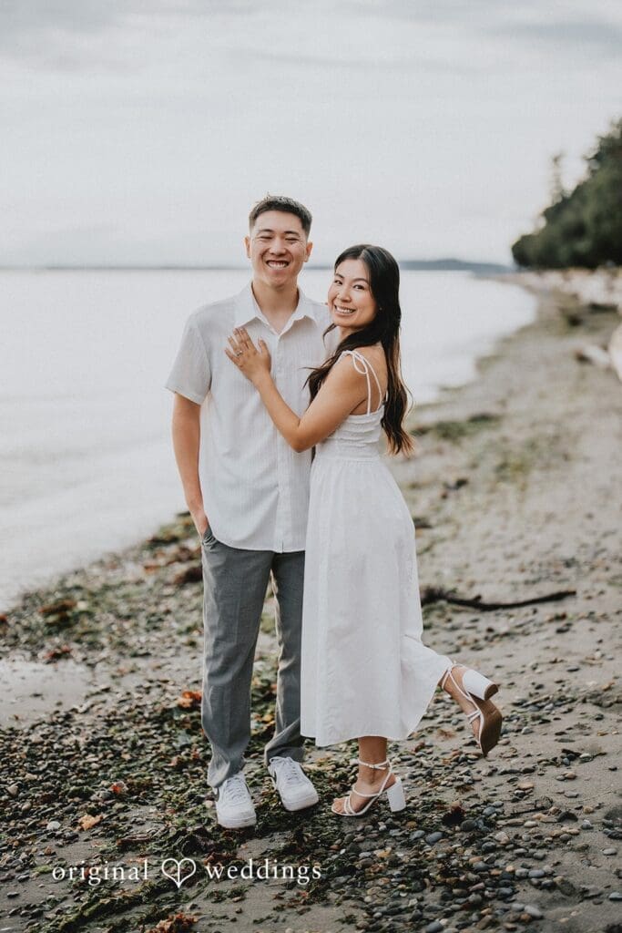 Lincoln Park Engagement // Angie & Andrew -