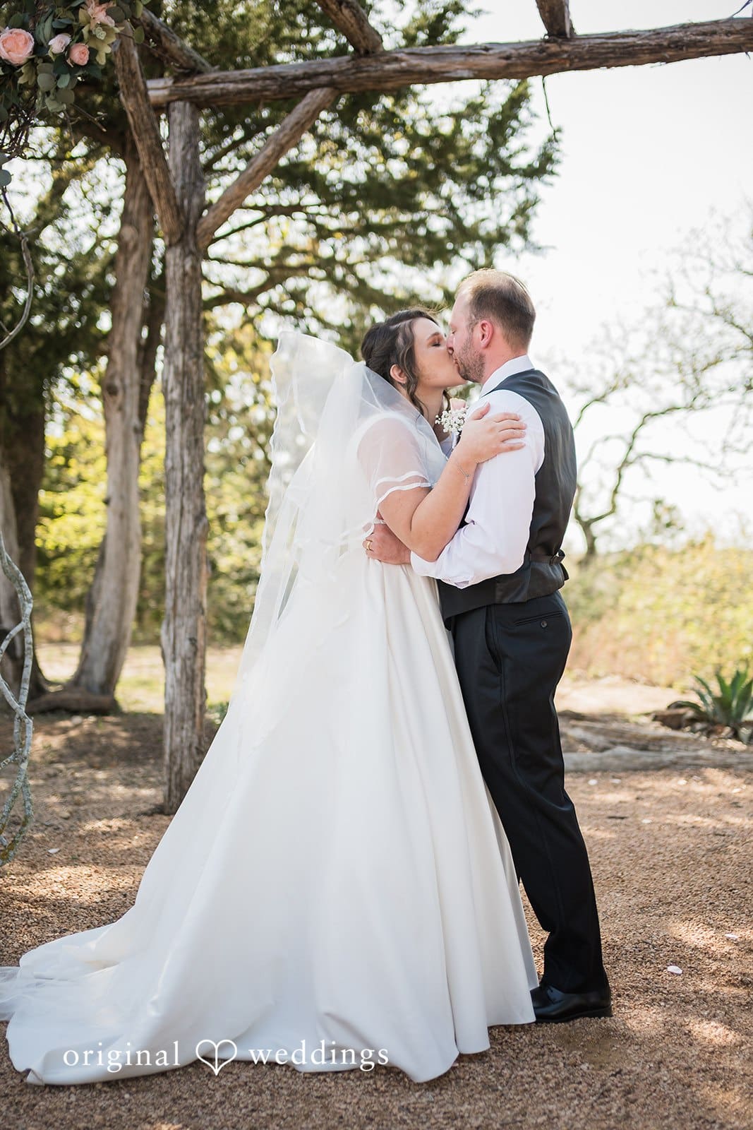 McKinney Roughs Wedding // Megan & Samuel -