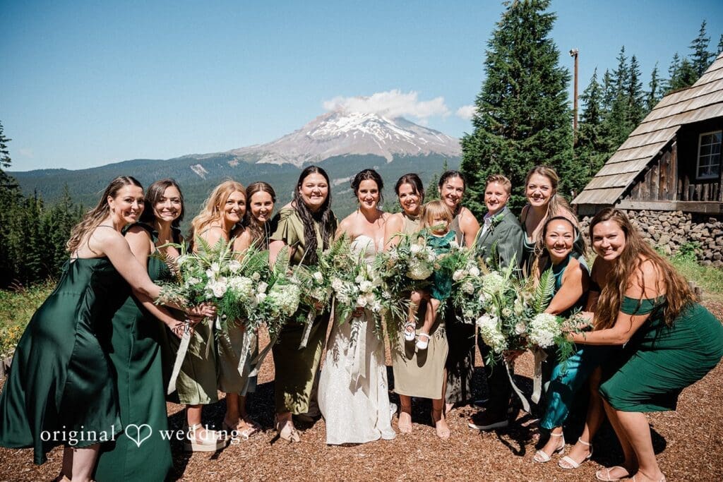 Mt. Hood Skibowl Wedding // Victoria & Tyler -