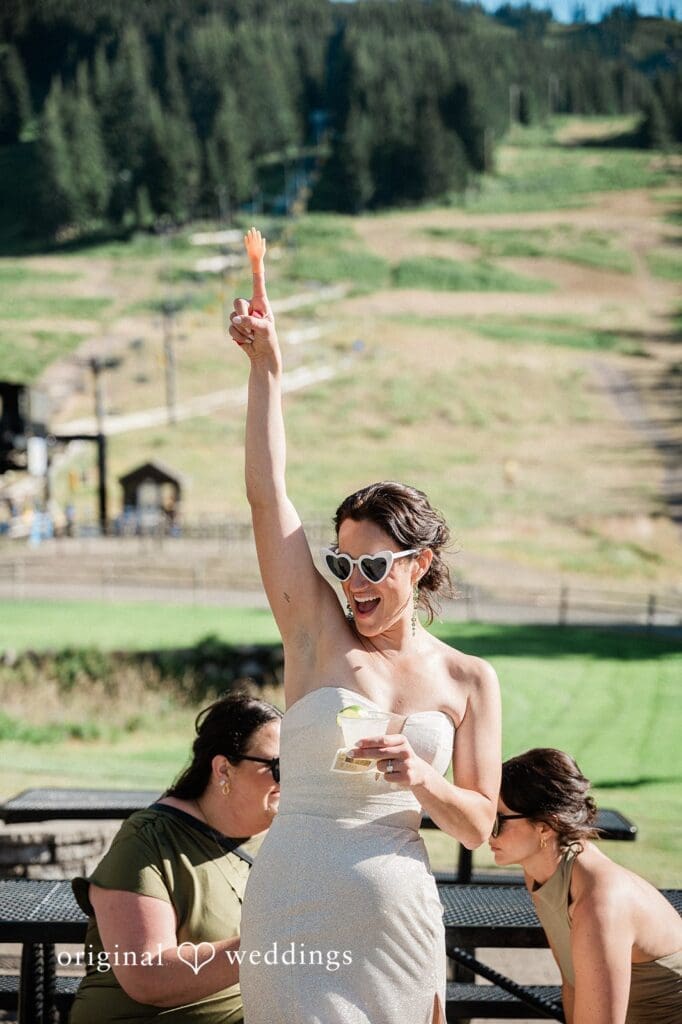 Mt. Hood Skibowl Wedding // Victoria & Tyler -