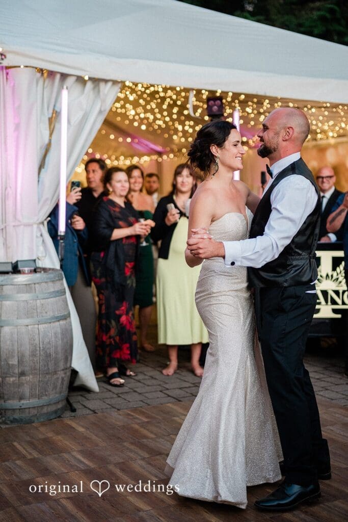 Mt. Hood Skibowl Wedding // Victoria & Tyler -