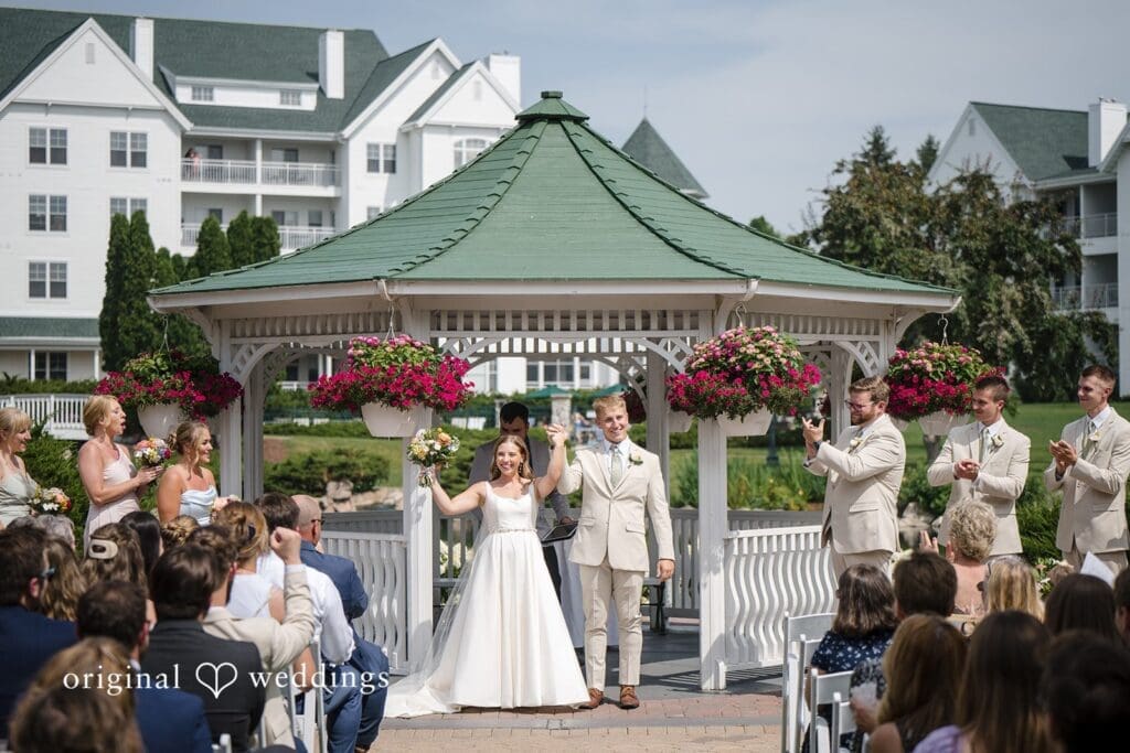Osthoff Resort Wedding // Claire & Peter -