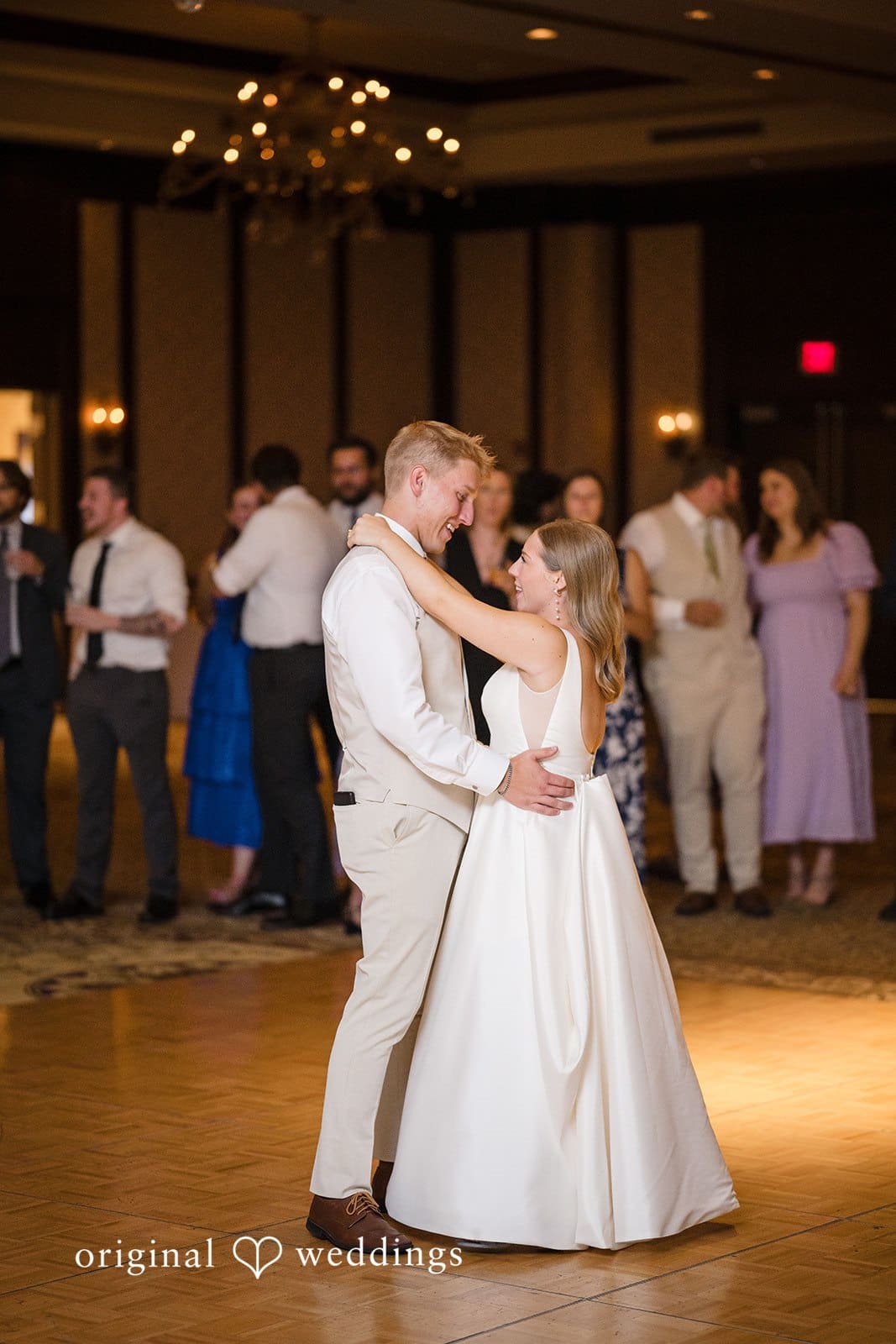 Osthoff Resort Wedding // Claire & Peter -