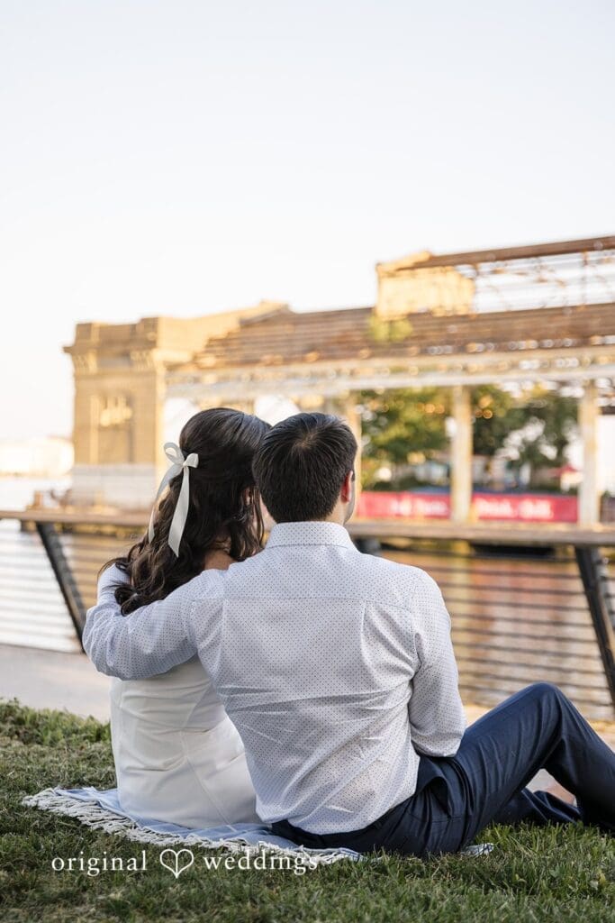 Race Street Pier Engagement // Madalyn & Vincent -