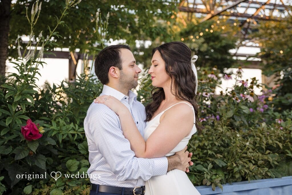 Race Street Pier Engagement // Madalyn & Vincent -