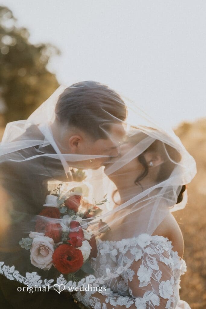 Sacred Mountain Wedding // Fernanda & Clayton -