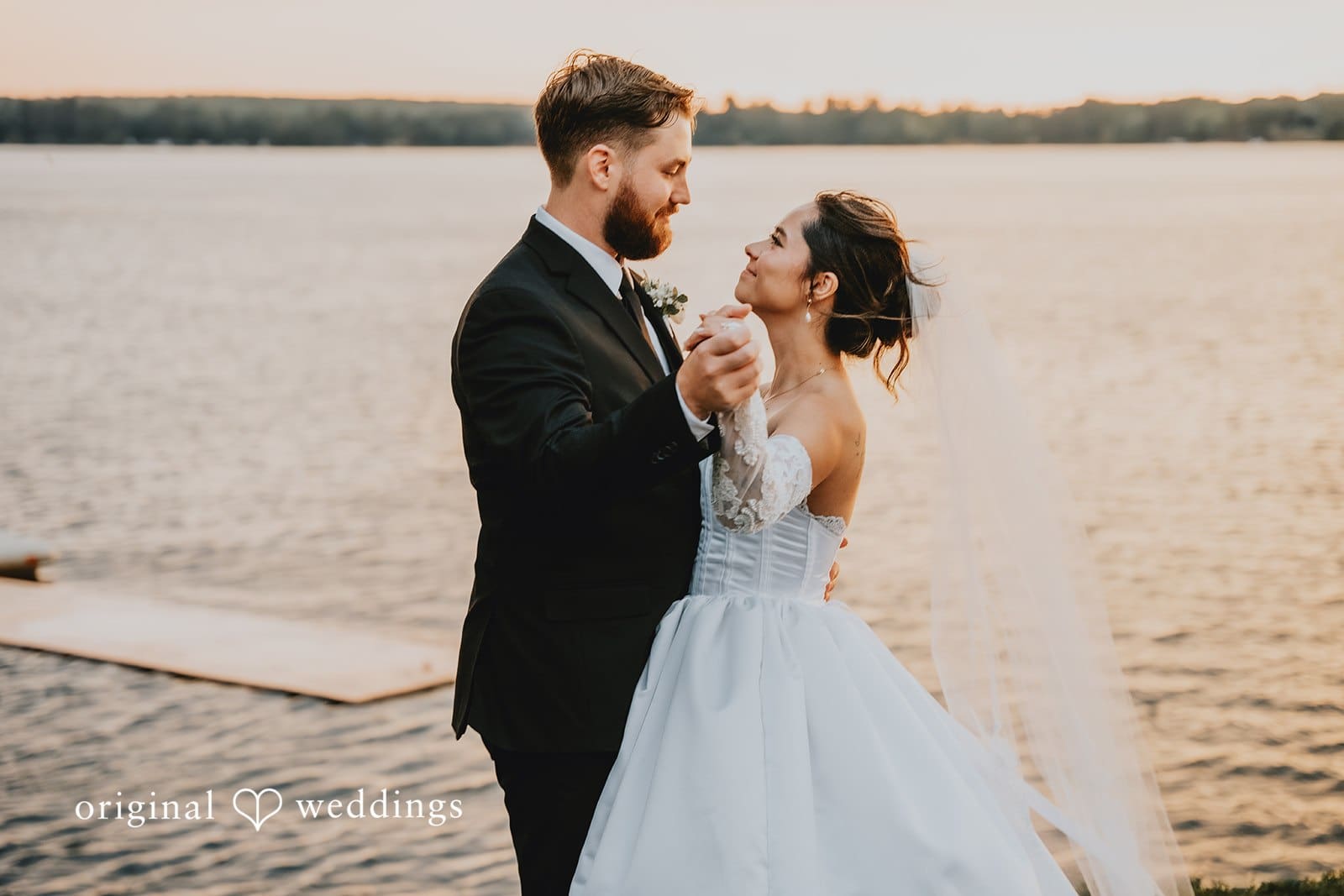 Spooner Lake Island Oasis Wedding // Maliya & Alexander -