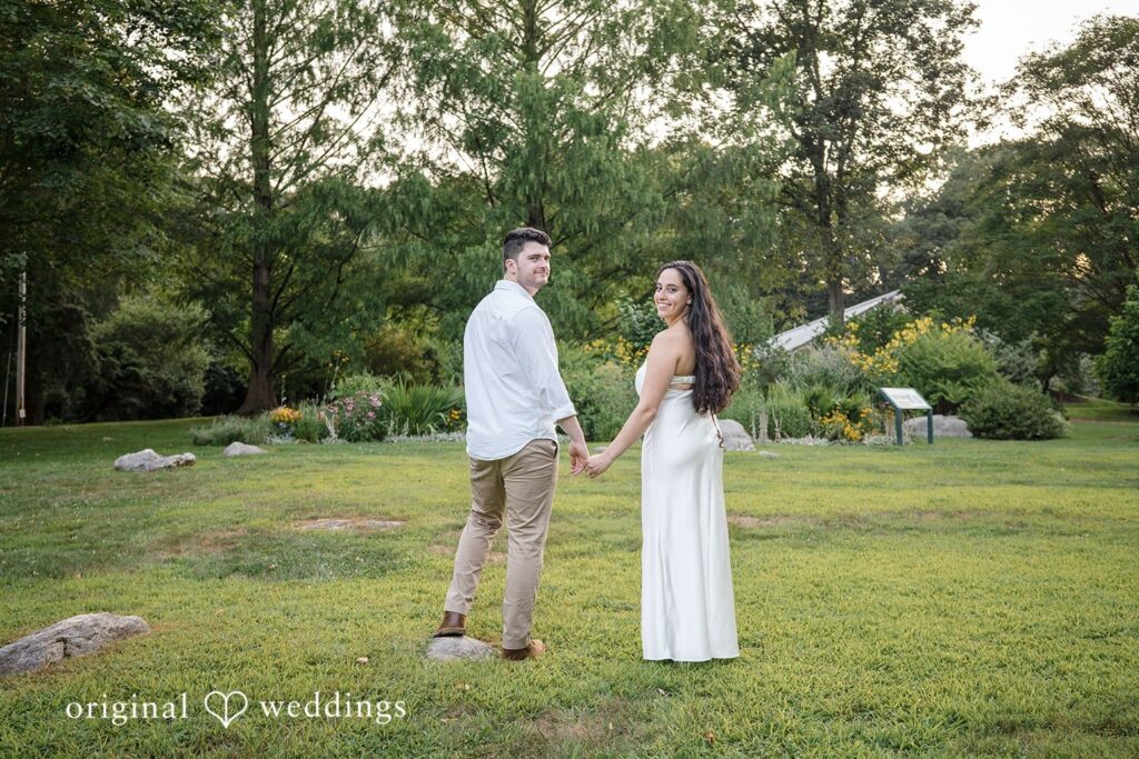 Stamford Bartlett Arboretum & Gardens Engagement // Chloe & Brandon -