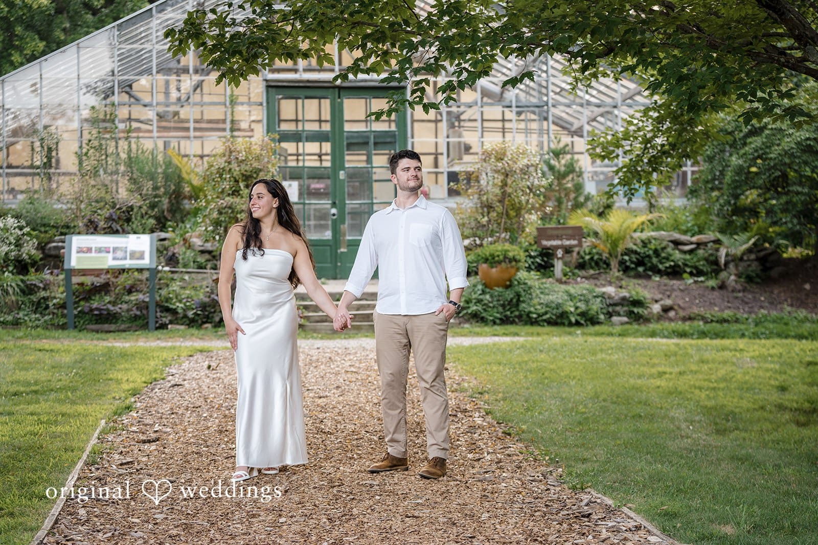 Stamford Bartlett Arboretum & Gardens Engagement // Chloe & Brandon -