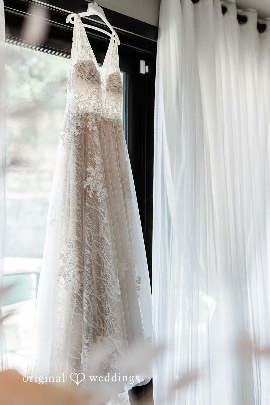 Sunset Bluffs Wedding // Gabriella & Alex -