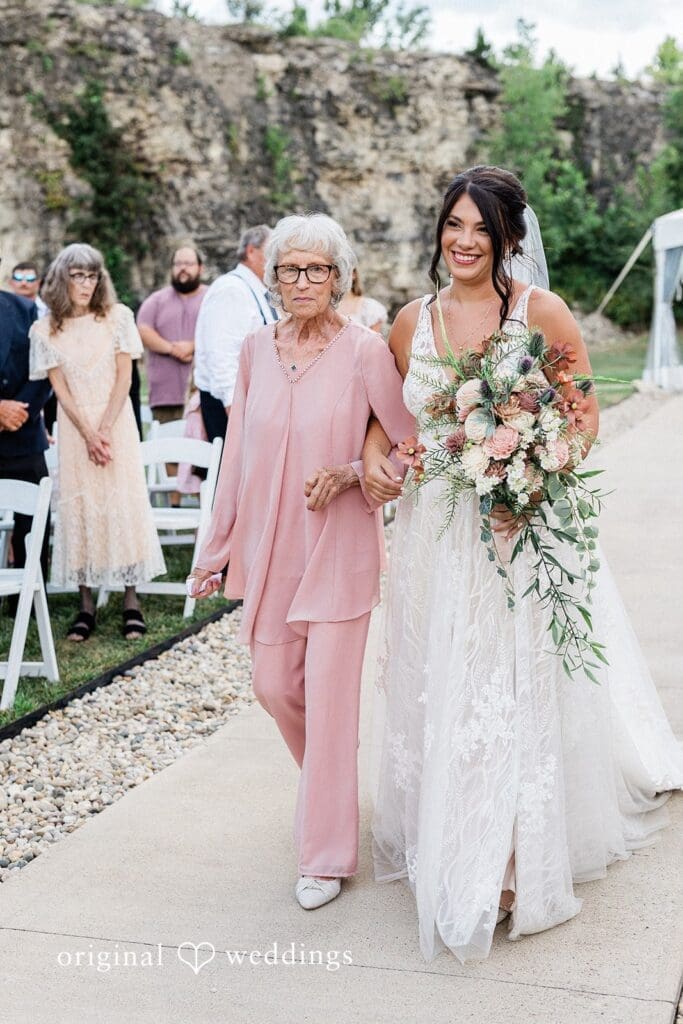Sunset Bluffs Wedding // Gabriella & Alex -