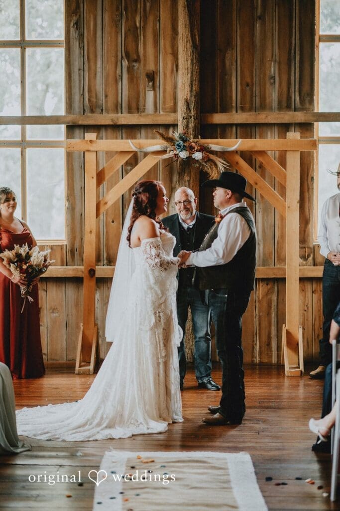 The Bicentennial Barn Wedding // Jamie & Tim -