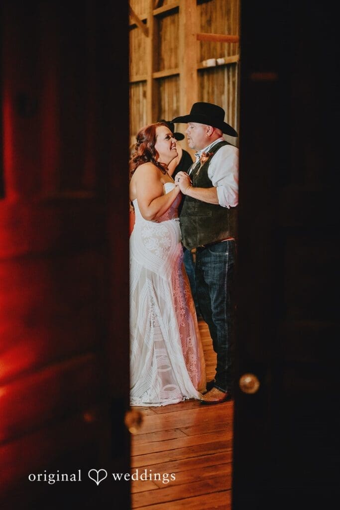 The Bicentennial Barn Wedding // Jamie & Tim -