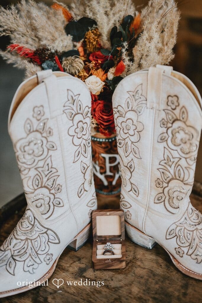 The Bicentennial Barn Wedding // Jamie & Tim -