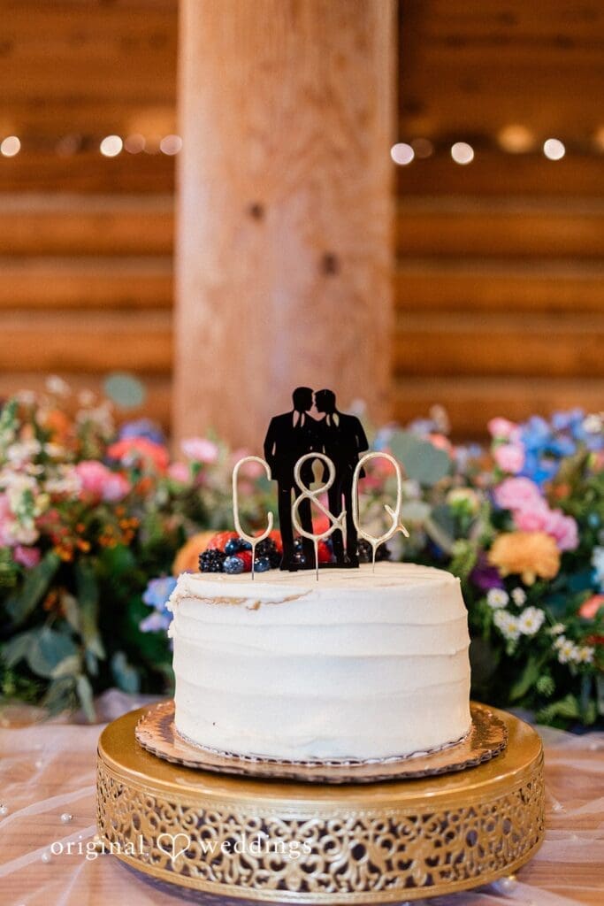 The Wallace Falls Lodge Wedding // Quinten & Connor -