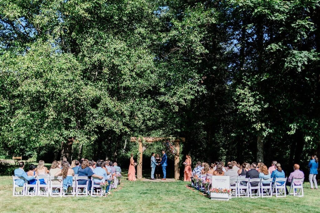 The Wallace Falls Lodge Wedding // Quinten & Connor -