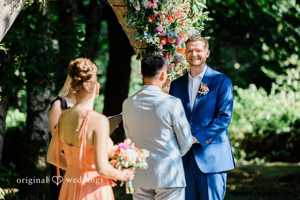 The Wallace Falls Lodge Wedding // Quinten & Connor -