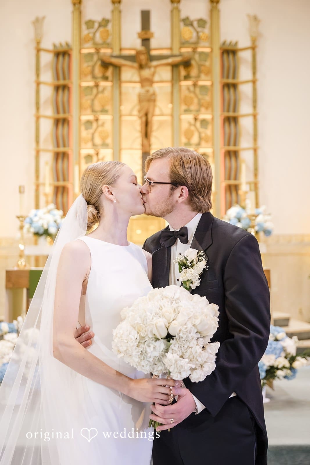 Tudor Arms Hotel Wedding // Veronica & Matthew -