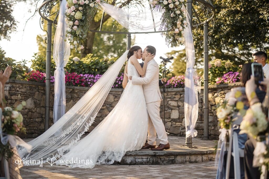 West Hills Country Club Wedding // Brianna & Edwin -