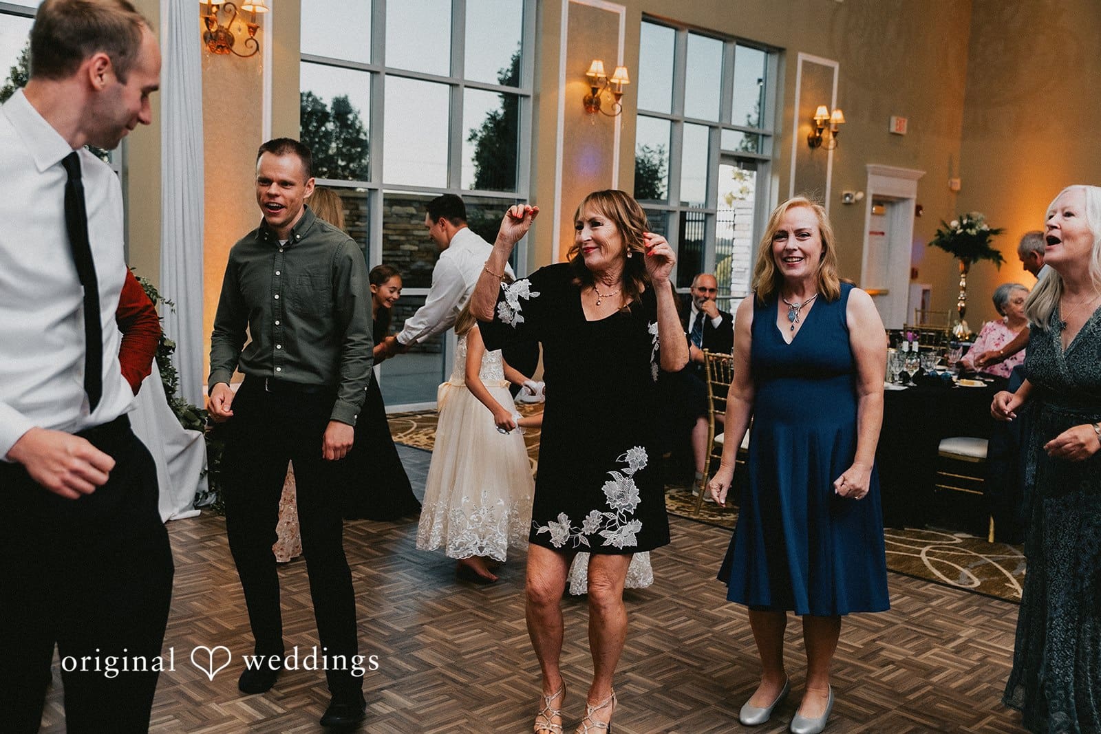 DiNolfo's Banquets Wedding // Peyton & Daniel -