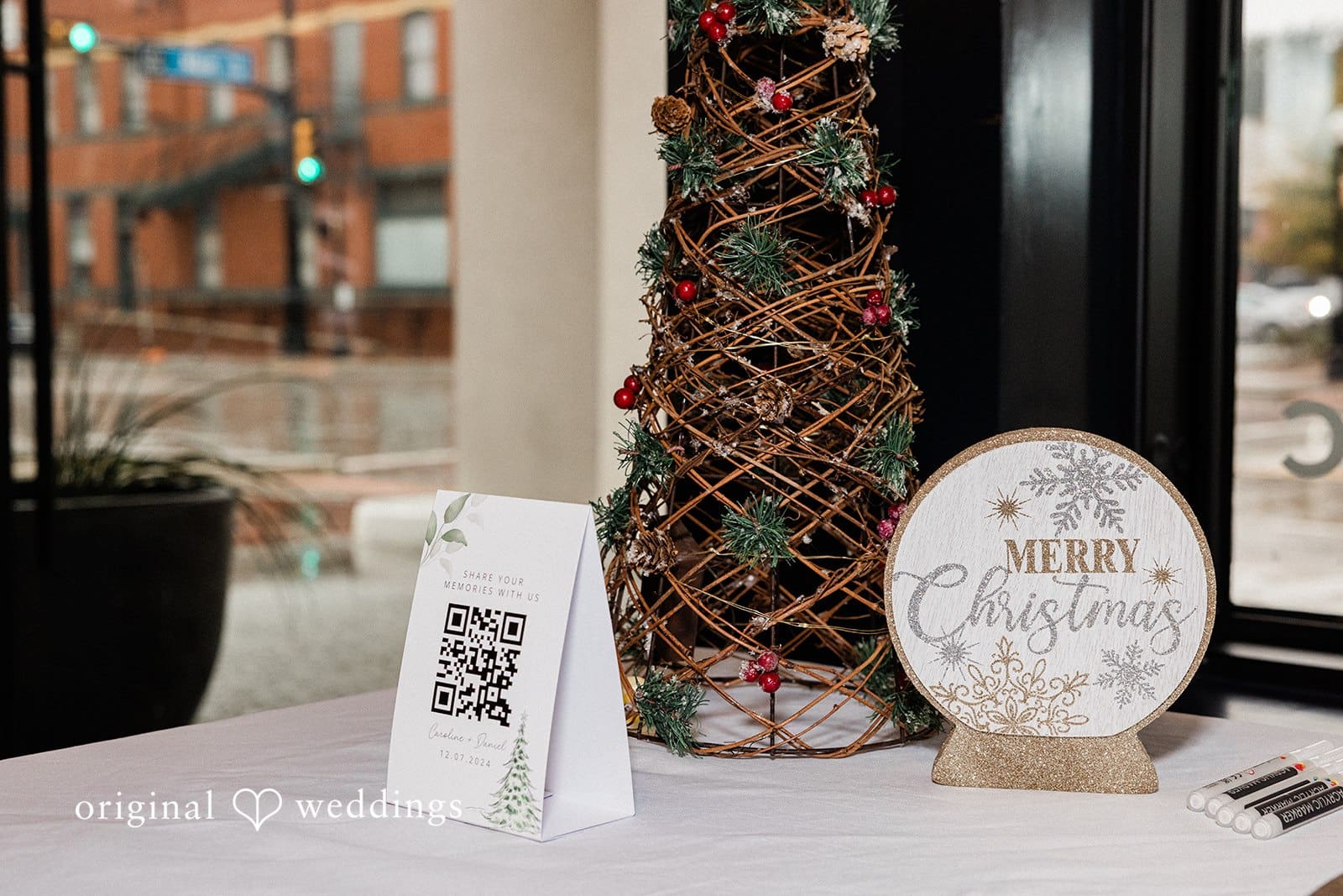 Sparrow on Main Wedding // Daniel & Caroline -