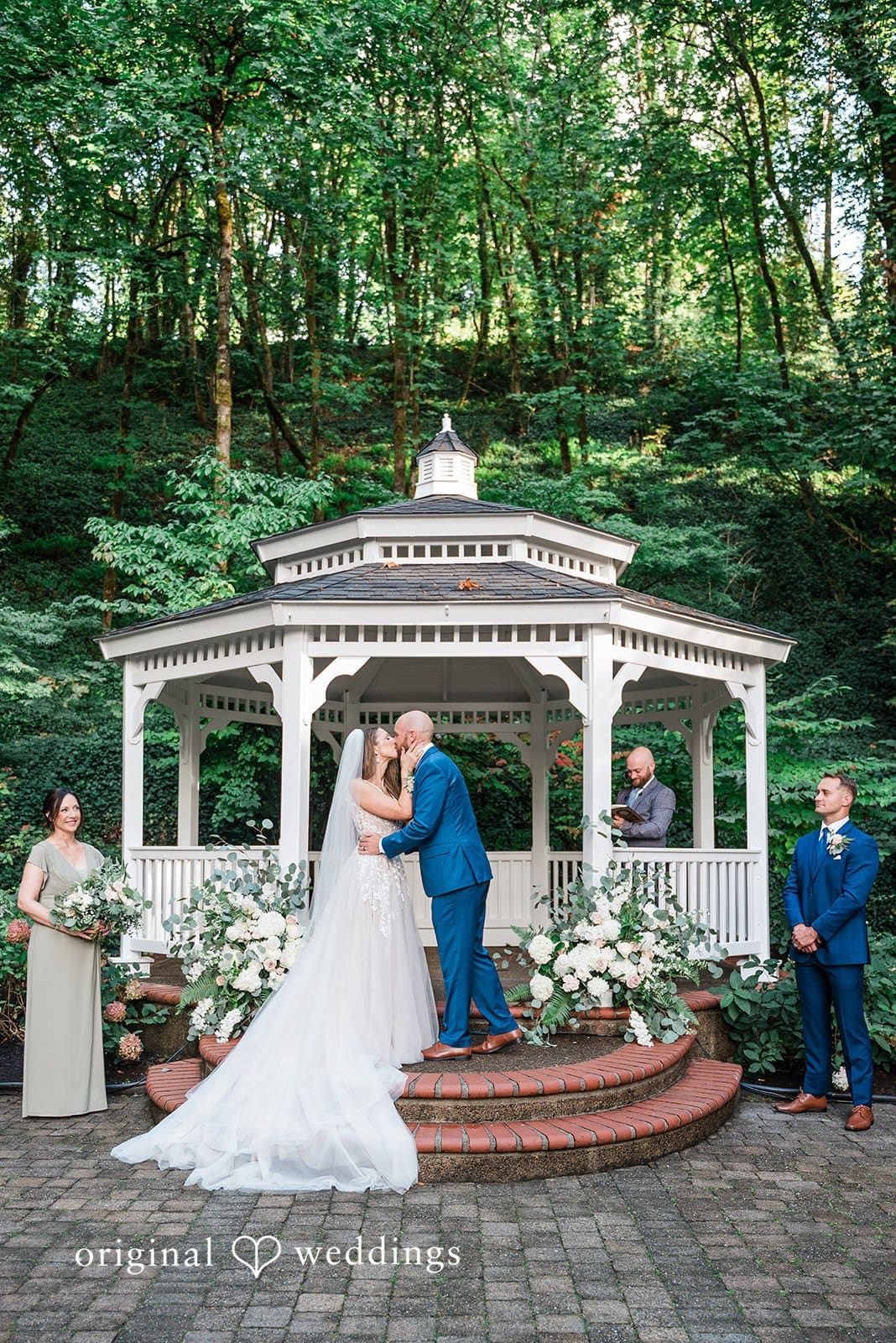 Abernethy Center Wedding // Becca & Alex -