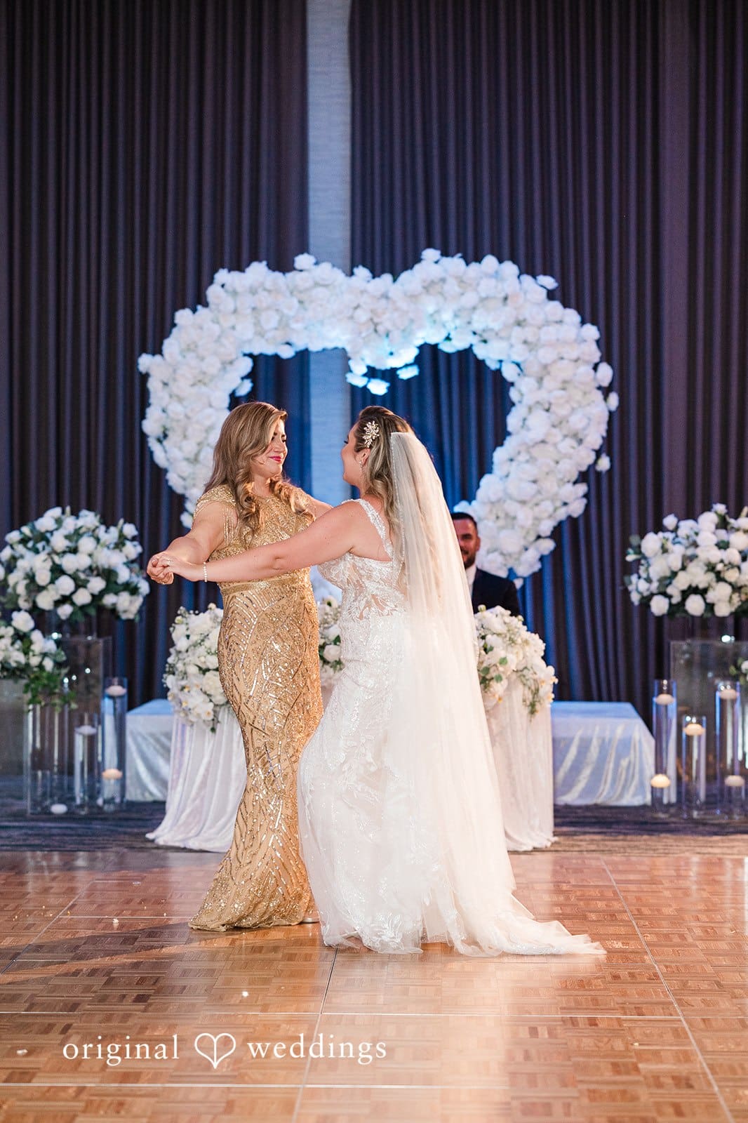 AC Hotel By Marriott Worcester Wedding // Michelle & Luis -